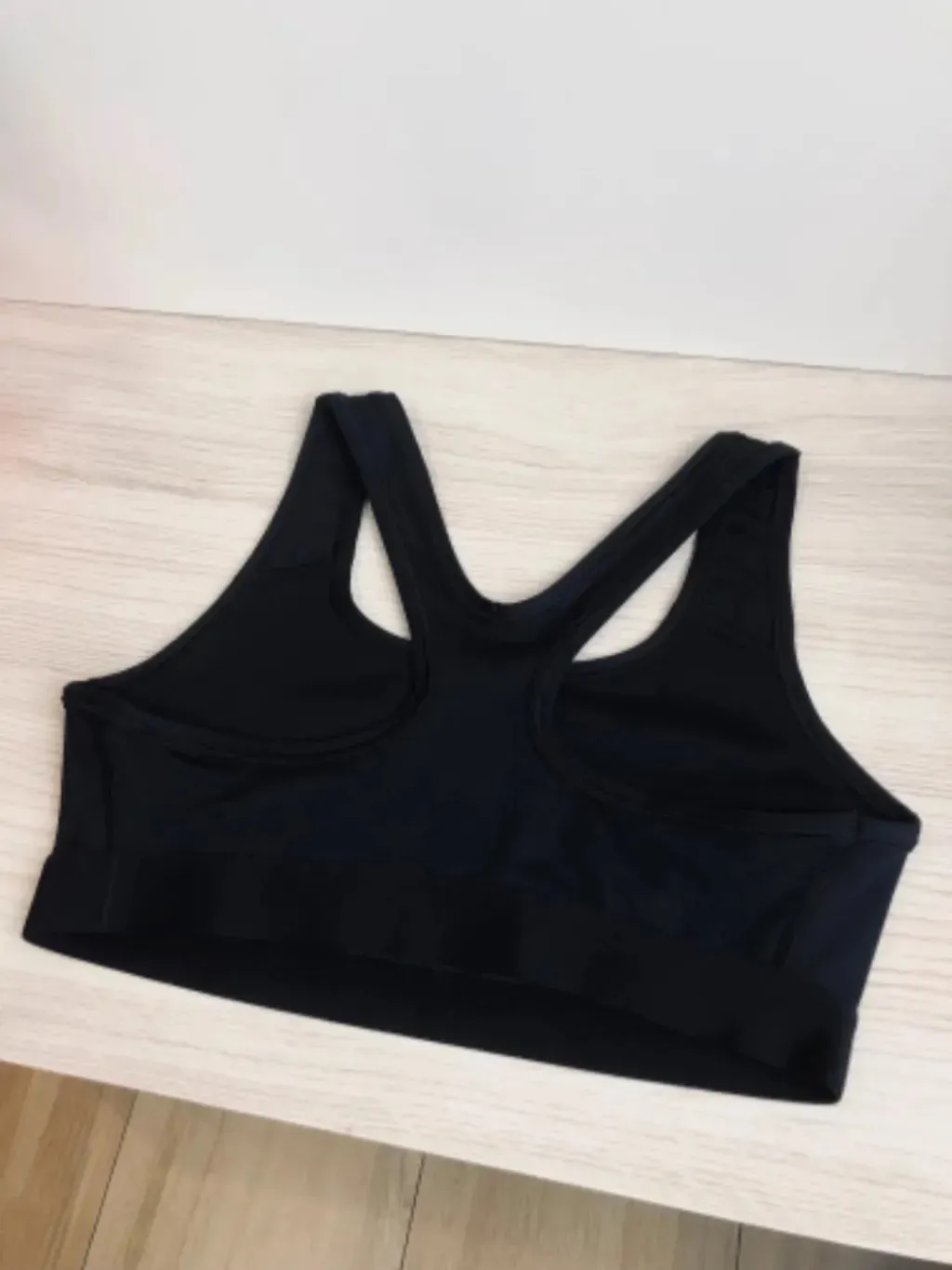 top Swoosh Adidas Fem