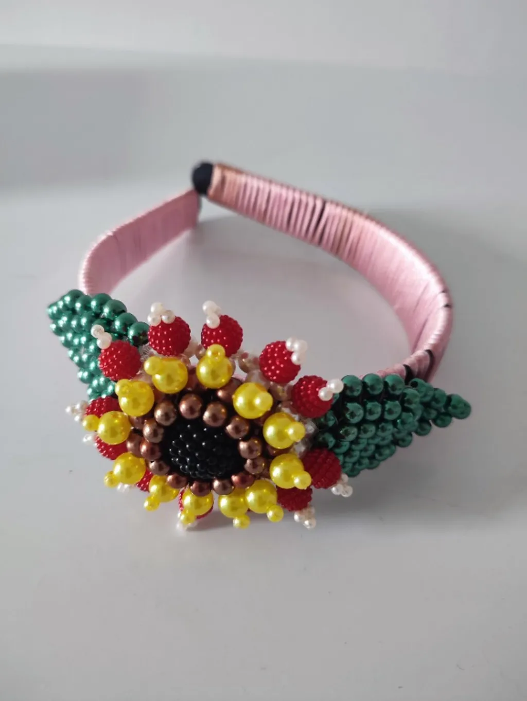 Tiara artesanal girassol