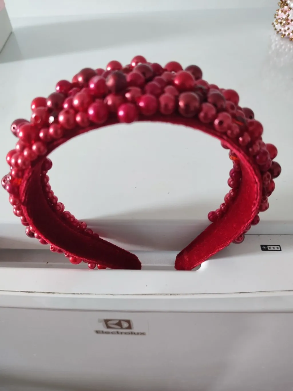 Tiara feminina vermelha