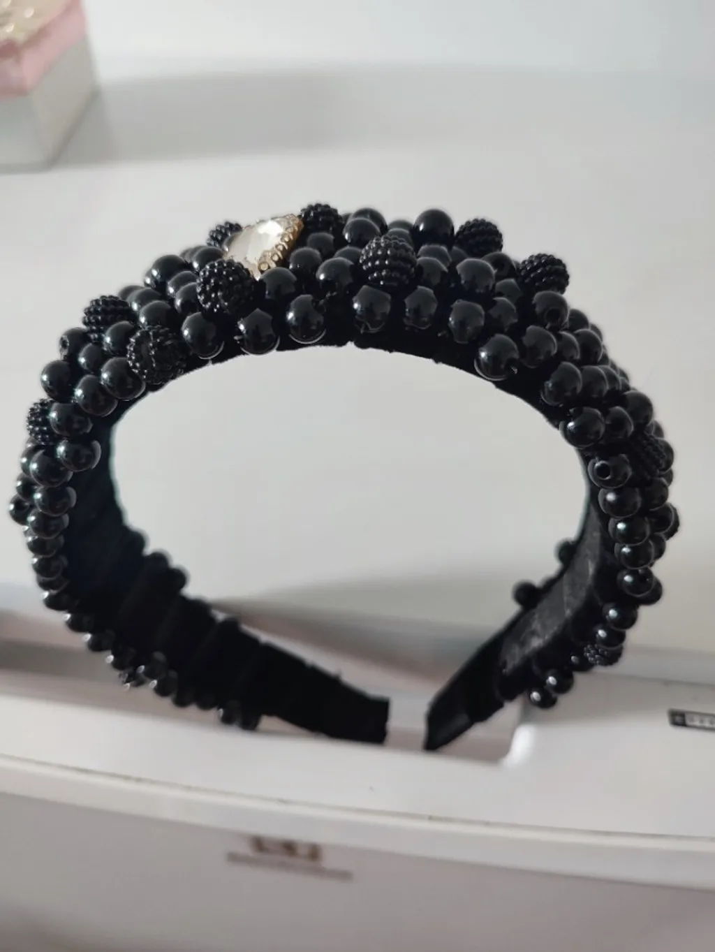 Tiara feminina preta