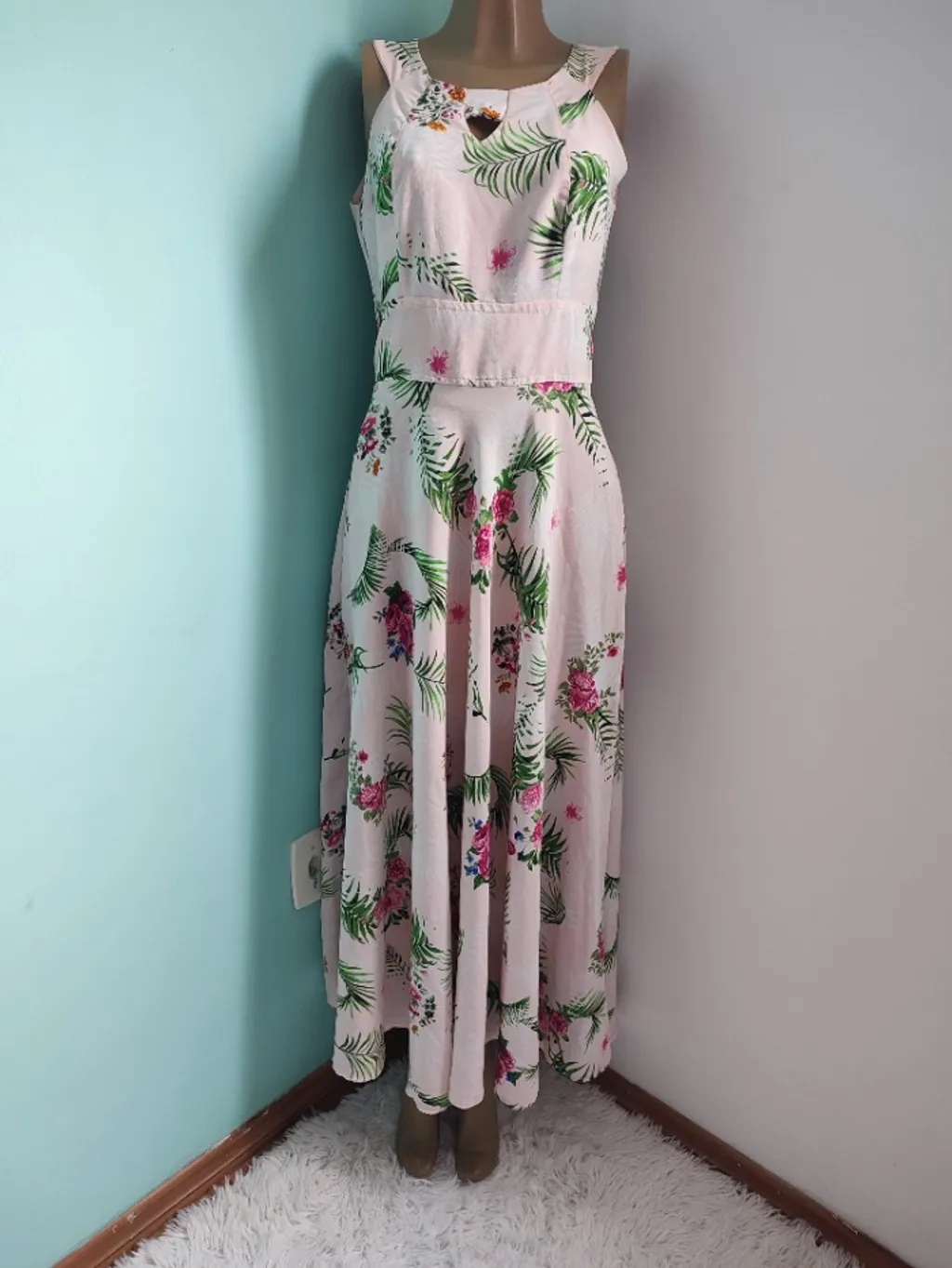vestido longo floral