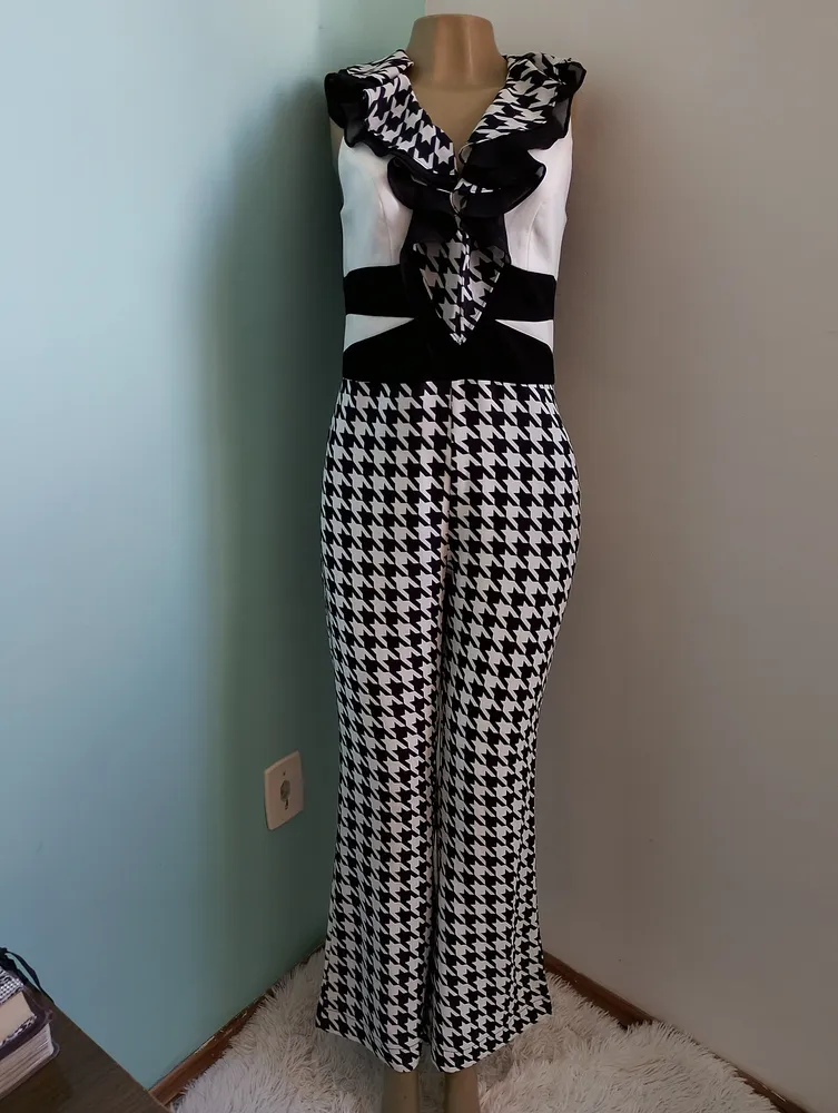 macacão feminino preto