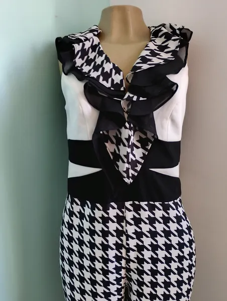 macacão feminino preto