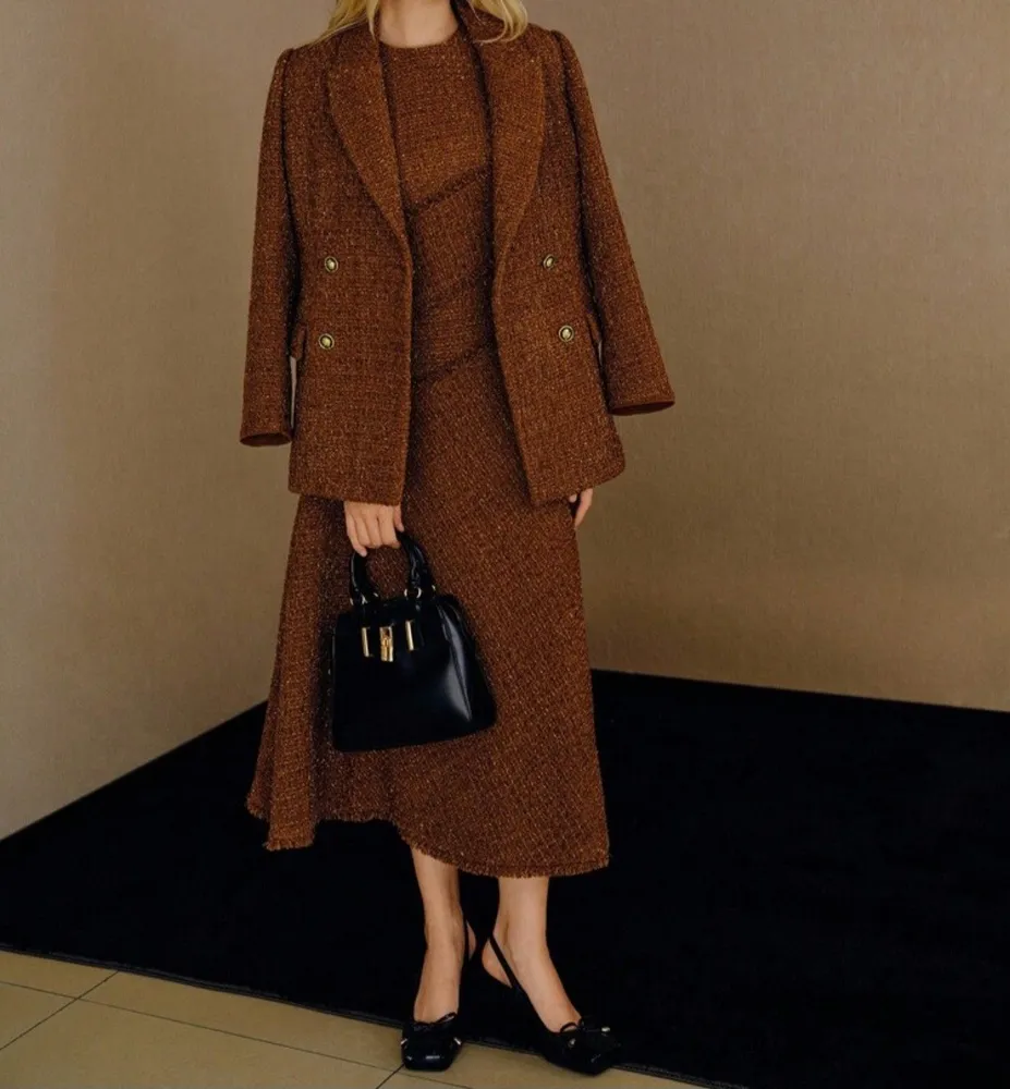 Vestido midi café