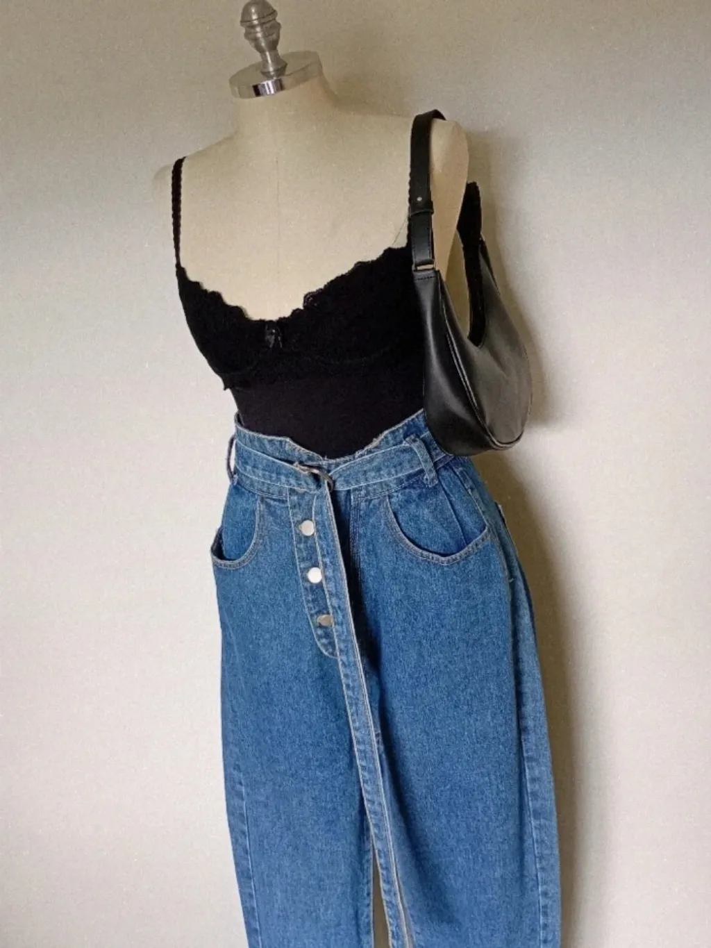 calça feminina mom jeans retrô com cinto tamanho p