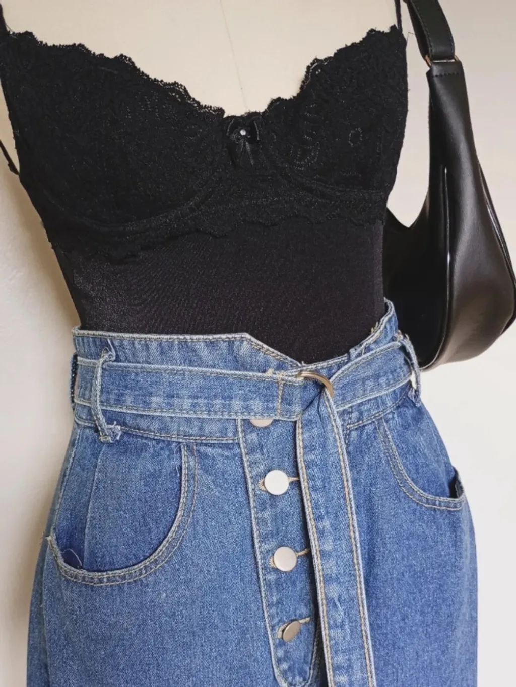 calça feminina mom jeans retrô com cinto tamanho p