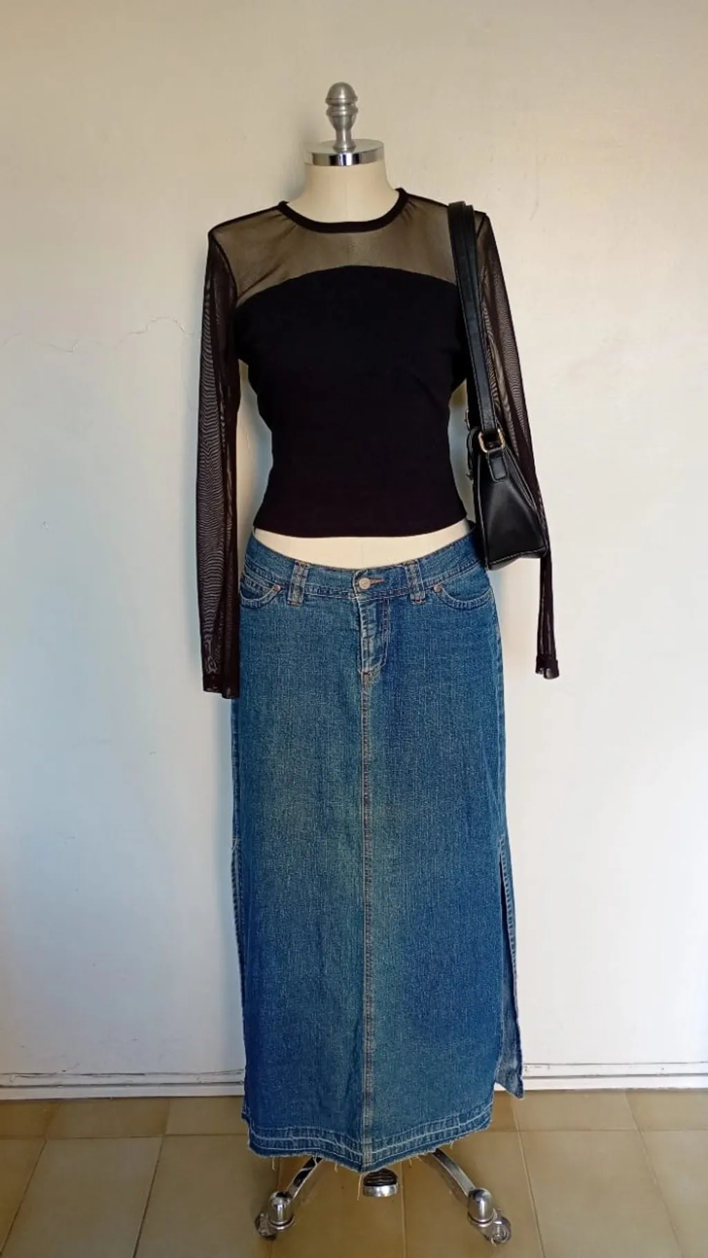 Saia Midi jeans retrô 2yk estilo vintage com fendas laterais tam