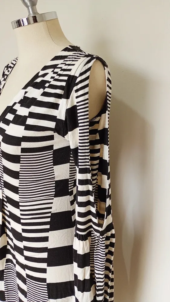 Vestido manga longa de malha novo