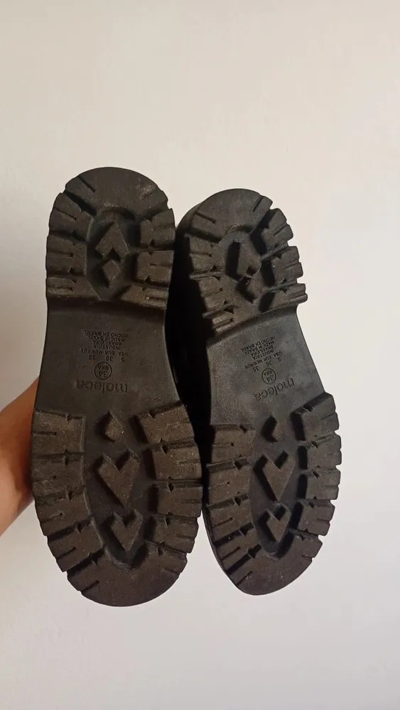 Mocassim Moleca verniz preto tam 34
