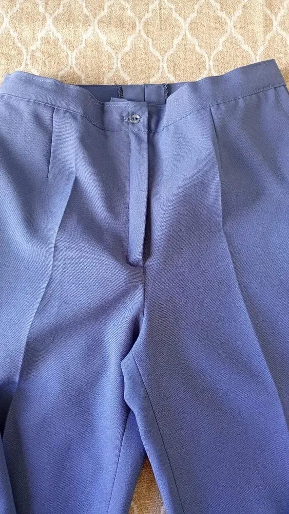 Calça de alfaiataria azul royal cintura alta tamanho M