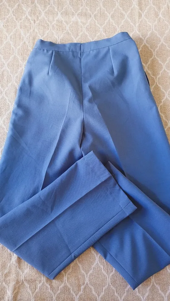 Calça de alfaiataria azul royal cintura alta tamanho M