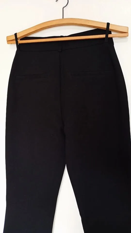 Calça flare preta Cortellê de viscose nova tamanho M