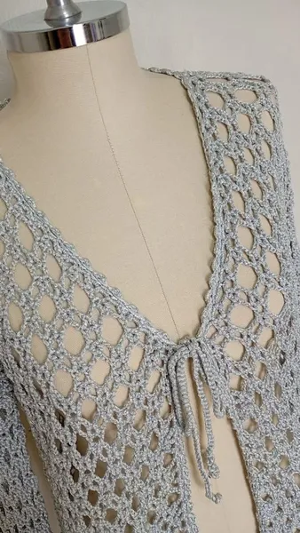 Cardigan de crochê prata tamanho M