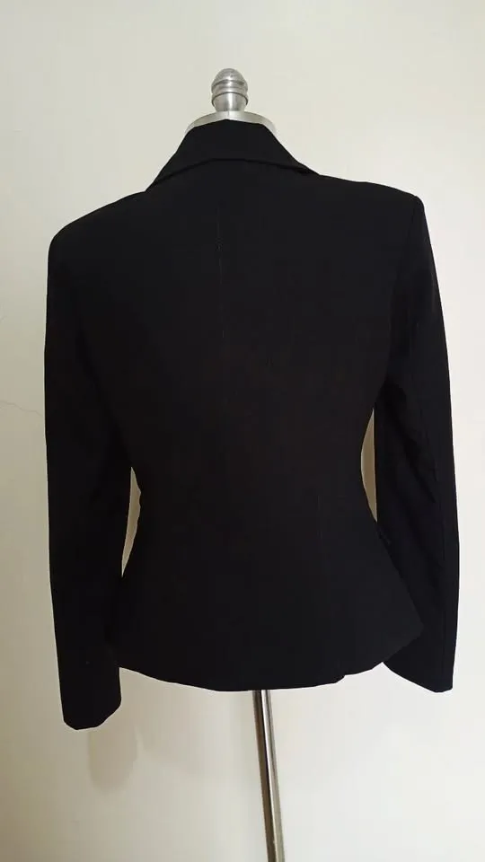Blazer feminino preto de botões tamanho P