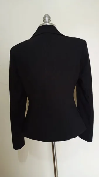 Blazer feminino preto de botões tamanho P