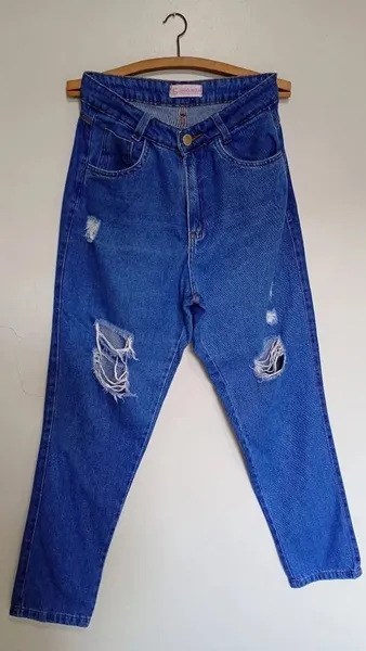 Calça jeans Mom azul escura tamanho 40