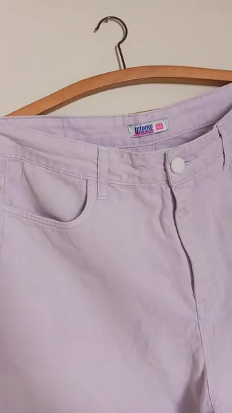 Calça jeans Mom lilás tamanho 44
