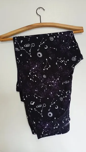 Calça pantacourt mística tamanho M