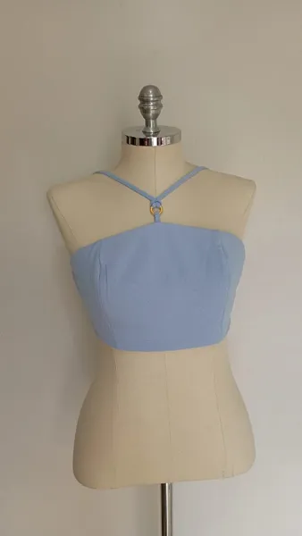 Cropped azul lança perfume P