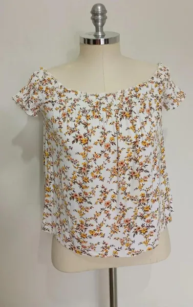 Blusa florida American Eagle PP