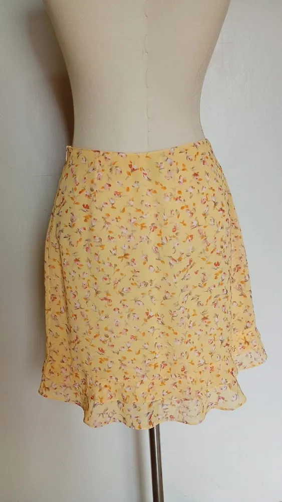 Saia amarela de florzinhas vintage CGC