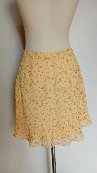 Saia amarela de florzinhas vintage CGC