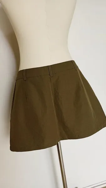 Saia Shein verde militar nova tamanho GG