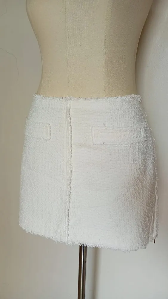 Saia Tweed branca Zara tamanho G