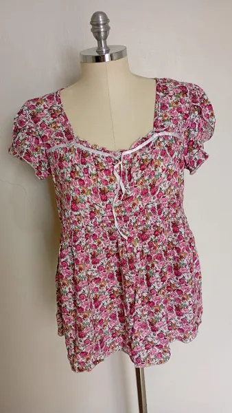 Blusa florida rosa tamanho G