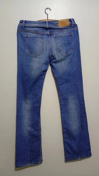 calça jeans flare zara tamanho 38