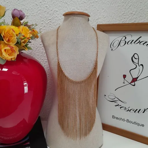 *FRANJAS* colar estilo statement correntes douradas