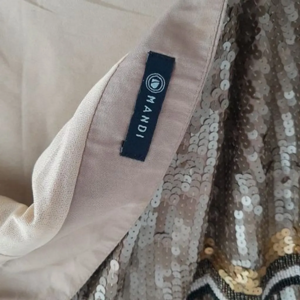 *VALE OURO* saia curta paetês e canutilhos dourado 38