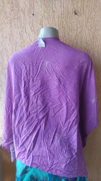 Kimono Feminino em Alfaiataria Moderno Tamanho G NOVO