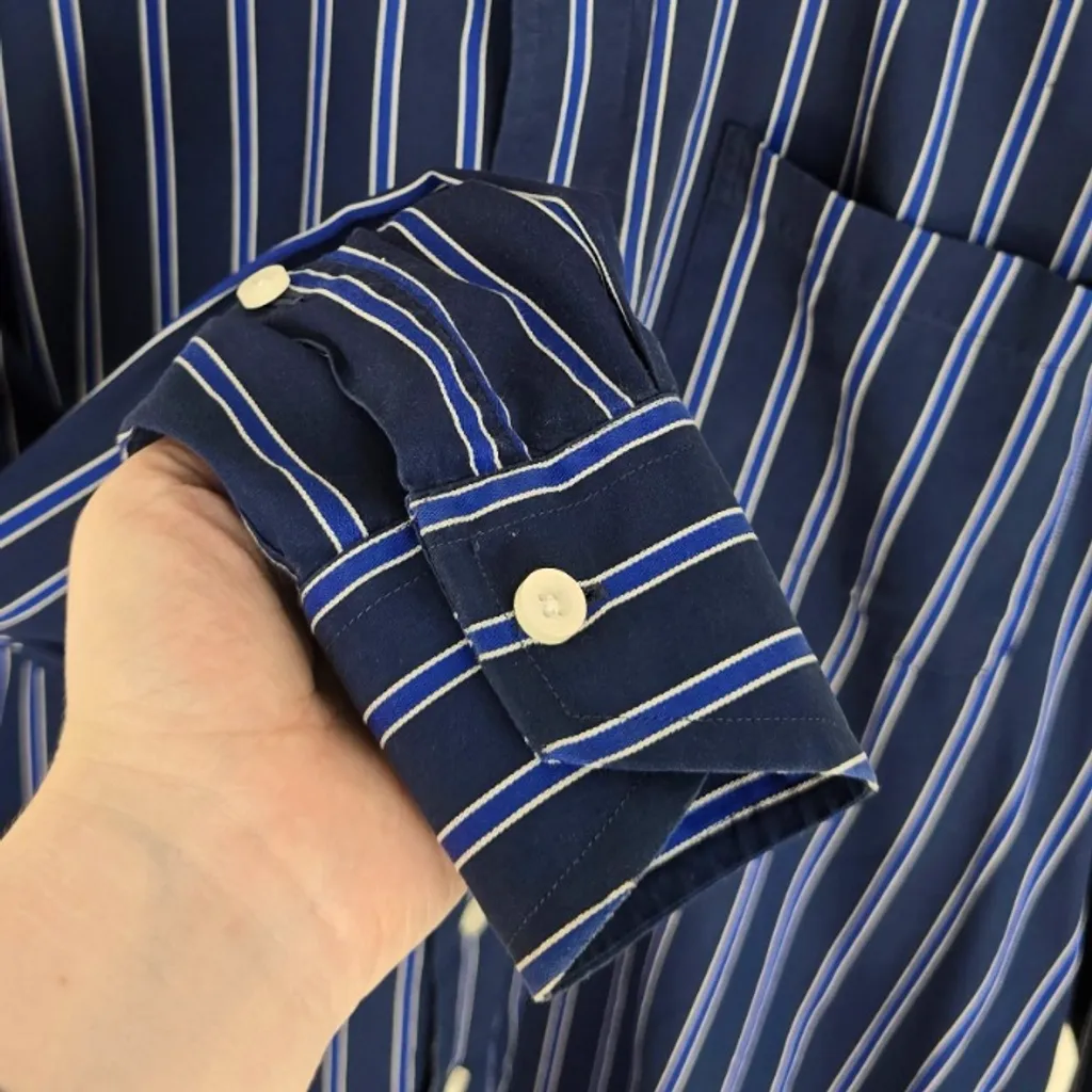 Camisa azul listrada