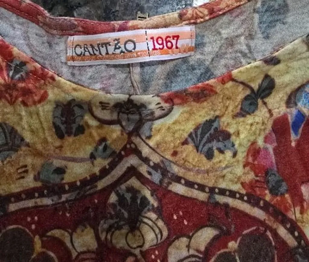 Vestido estampado Cantão