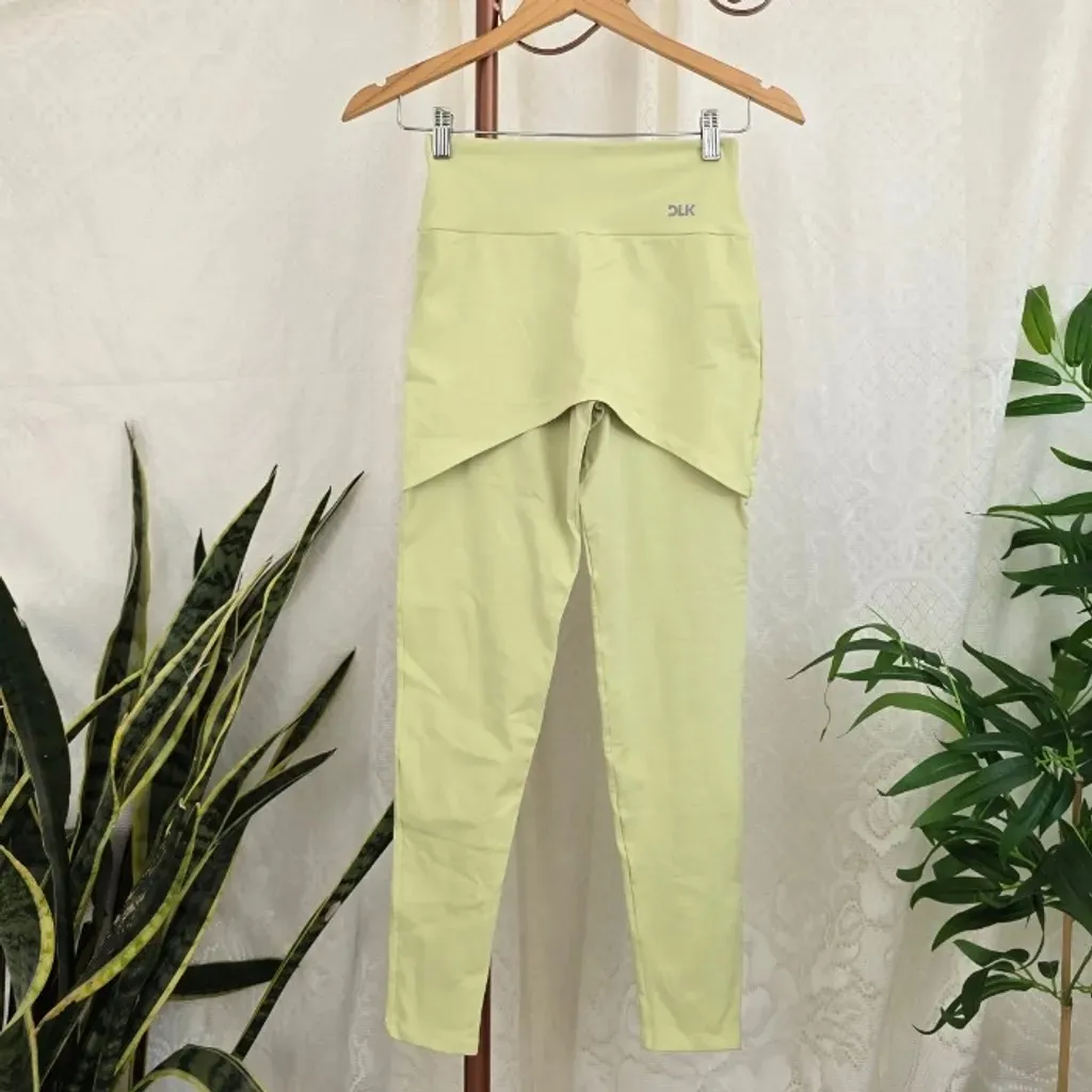 Legging saia DLK