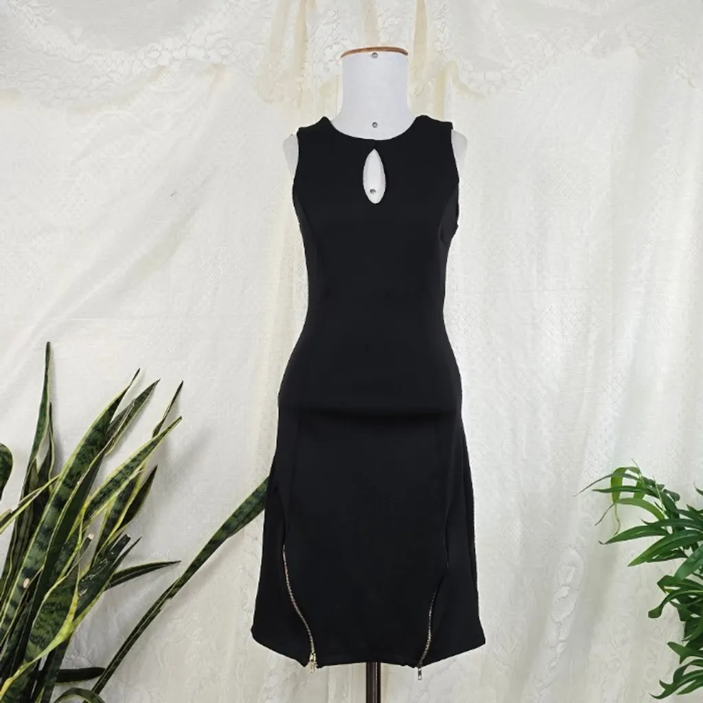 Vestido preto neoprene