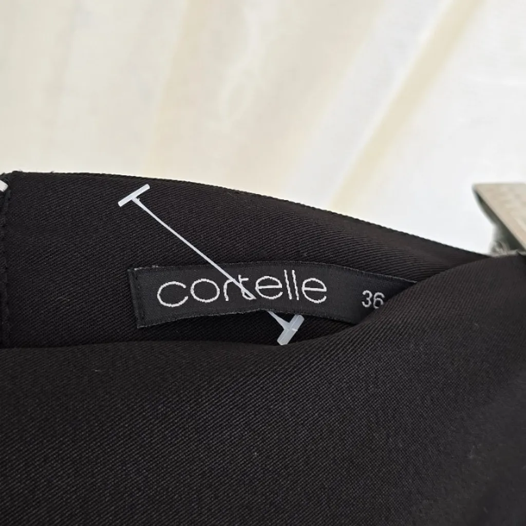 Minissaia preta social