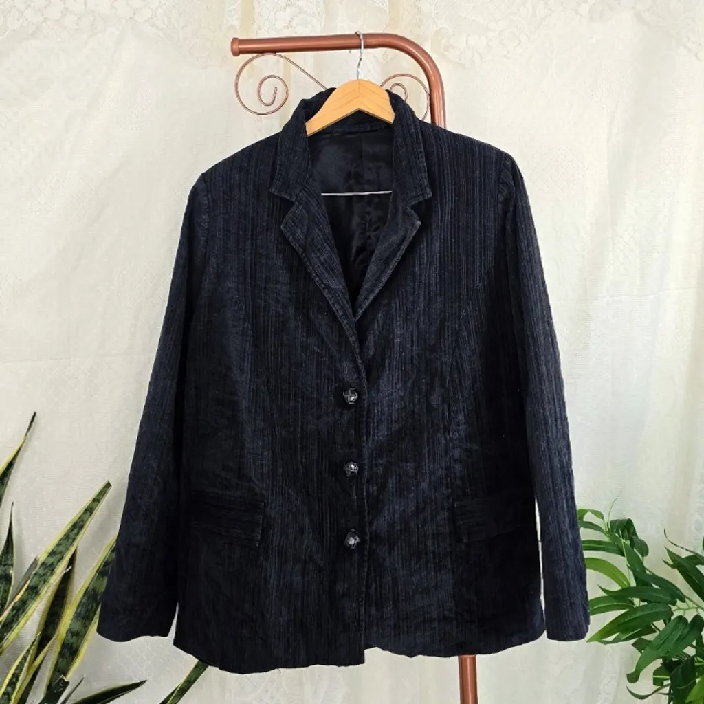 Blazer preto veludo cotelê