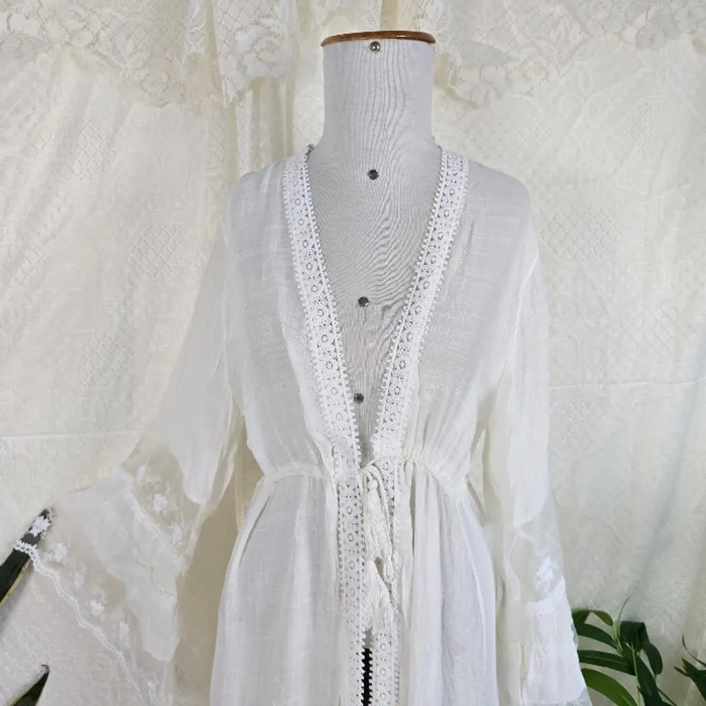 Penhoar boho tule bordado