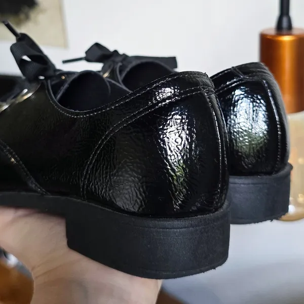 Sapato oxford verniz preto