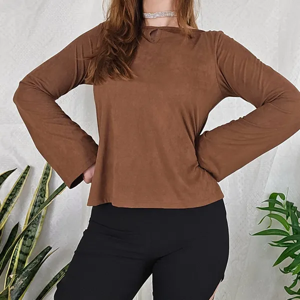 Blusa suede flare