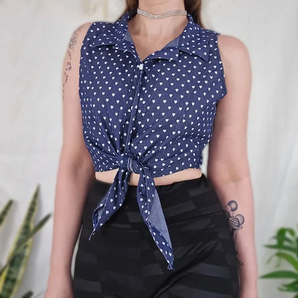 Cropped retrô azul cotações