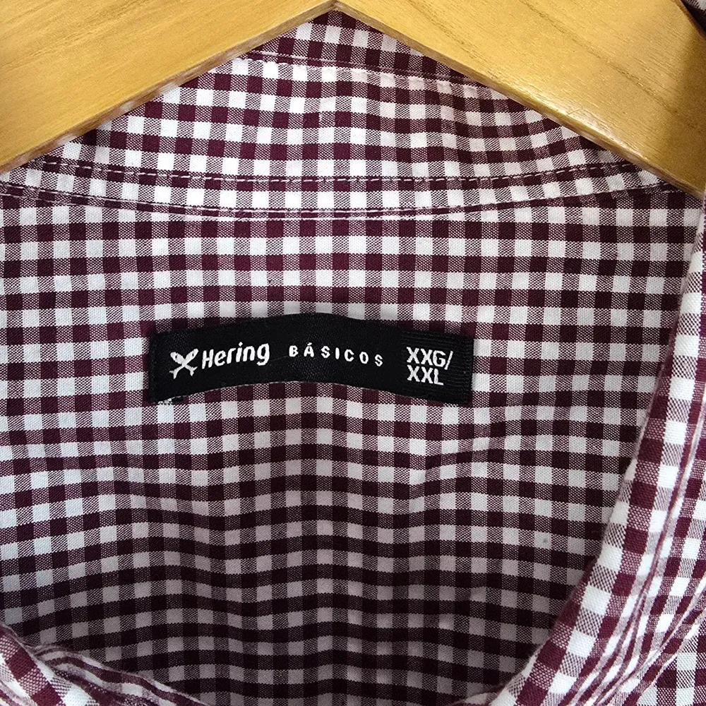 Camisa Hering xadrez