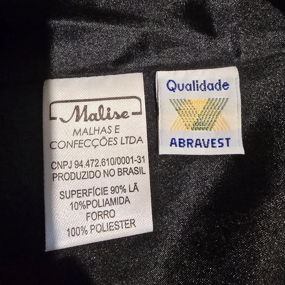 Sobretudo roxo lã