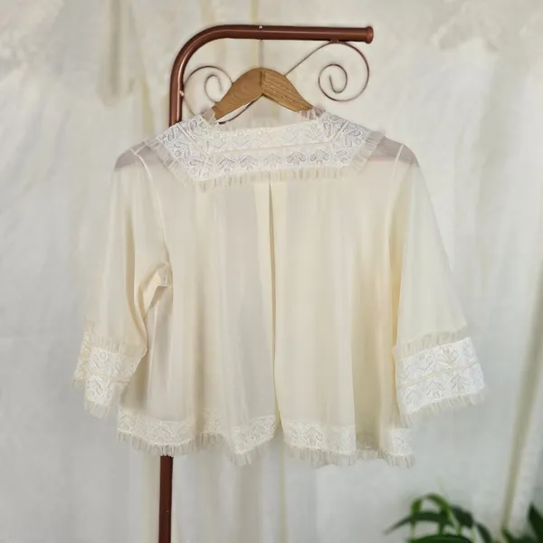 Casaqueto boudoir vintage Lumiere