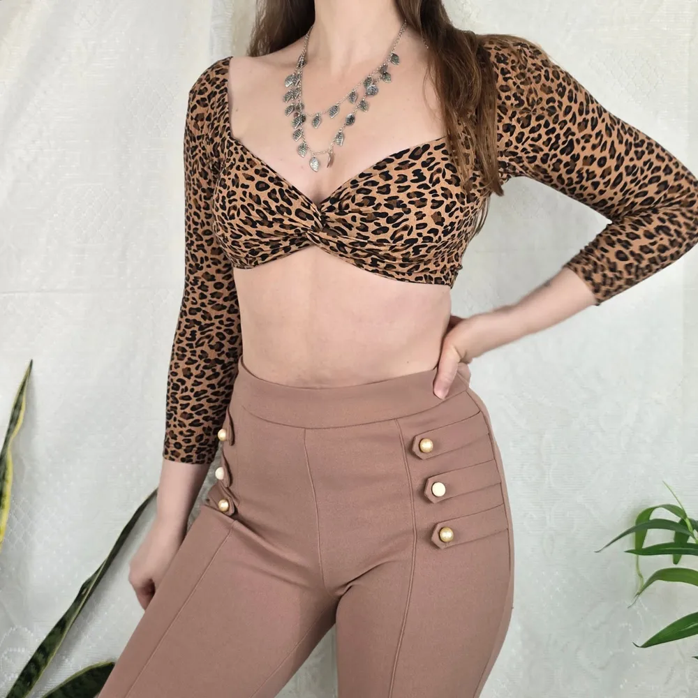 Cropped Farm animal print