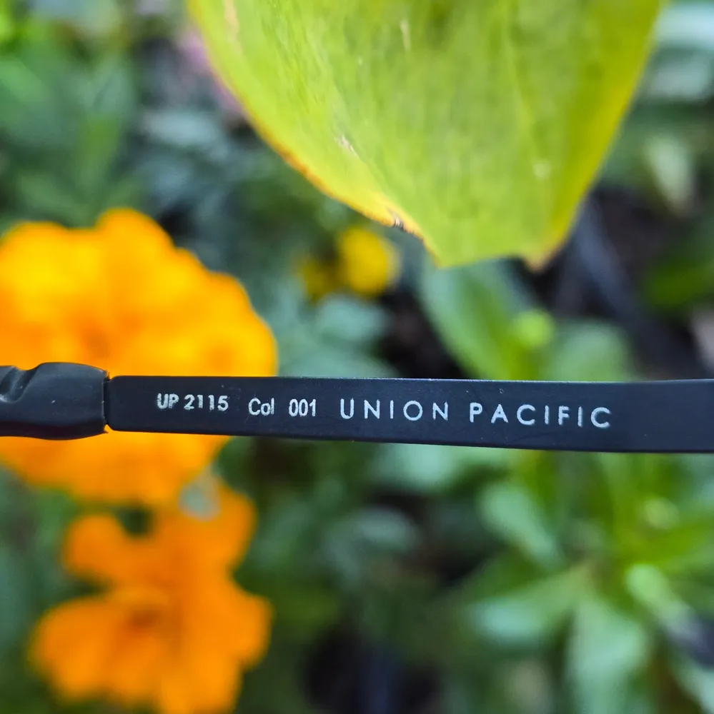 Óculos de sol vintage union pacific
