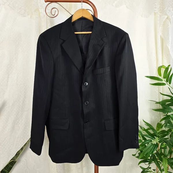 Terno Delucca preto