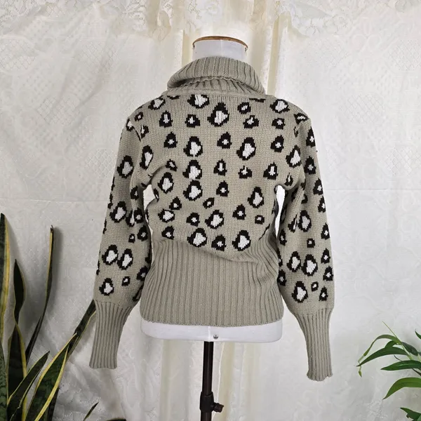 Suéter animal print